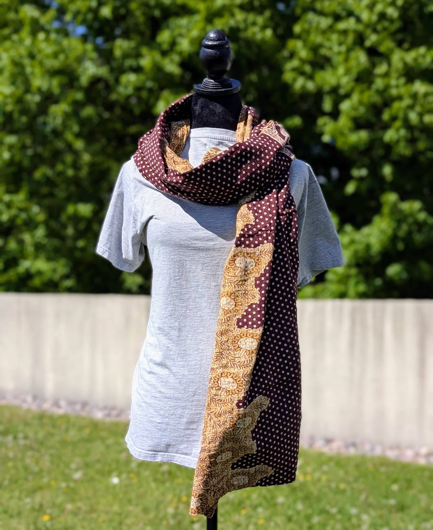 Fahmida Embroidered Shawl