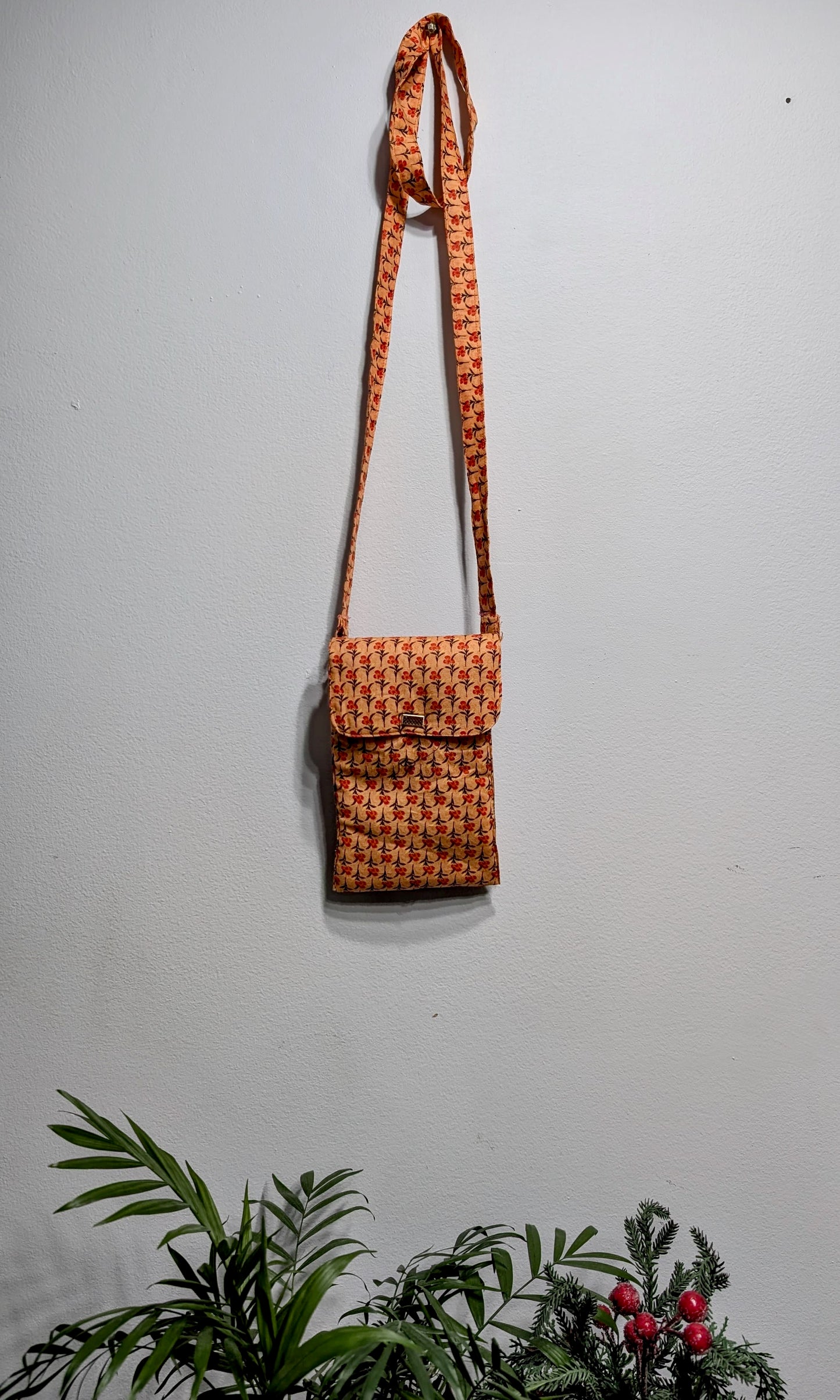 Salwa Crossbody Bag